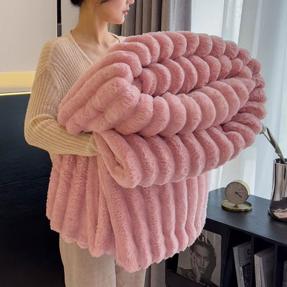 1 Pc  Blankets 3 Size for Bed, 300GSM Soft & Warm Fleece Blanket, This Stylish Throw Blanket for All Season 2Lbs