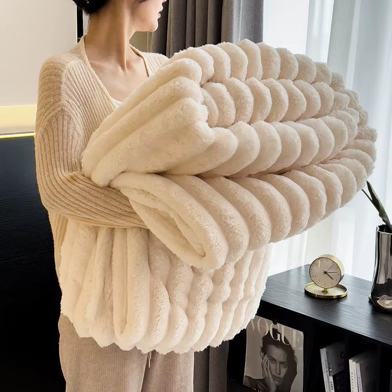 1 Pc  Blankets 3 Size for Bed, 300GSM Soft & Warm Fleece Blanket, This Stylish Throw Blanket for All Season 2Lbs