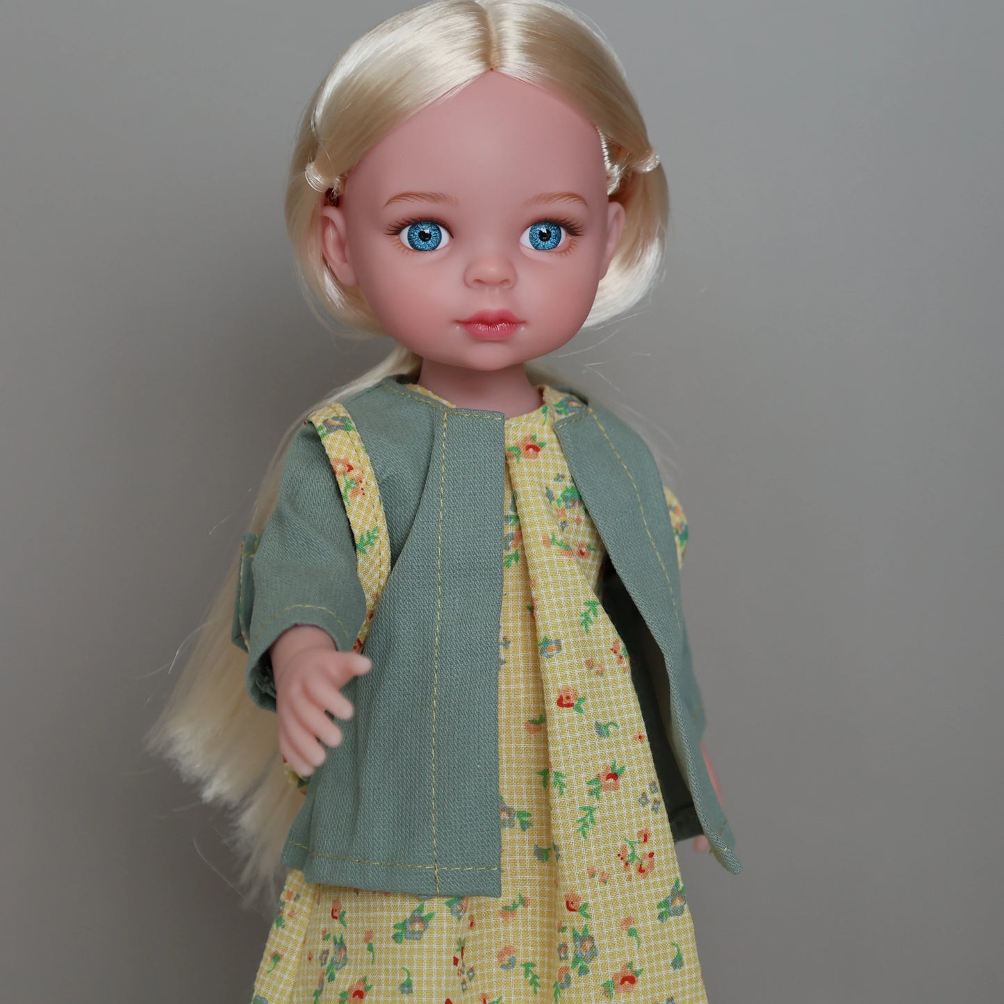 13 Inch Girls Doll Toys,Realistic Movable Figure Doll with Clothes Shoes Kids Toys Birthday Gifts