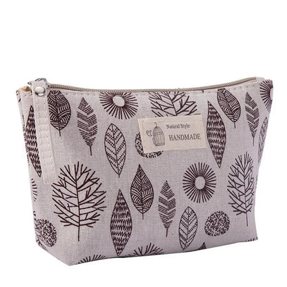 Soft Cosmetic Bag Canvas Bear Women Travel Storage Bag Toiletries Organize Cute Cosmetic Bag Portable Make up Bags