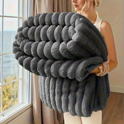 1 Pc  Blankets 3 Size for Bed, 300GSM Soft & Warm Fleece Blanket, This Stylish Throw Blanket for All Season 2Lbs